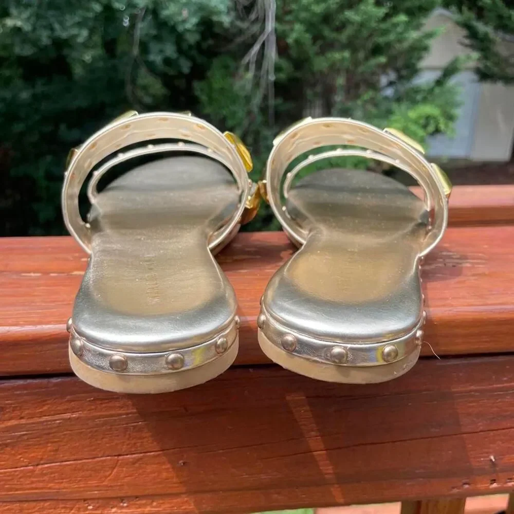 Azalea Wang Women's 8.5 Gold Sandals